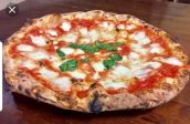 Una bella pizza